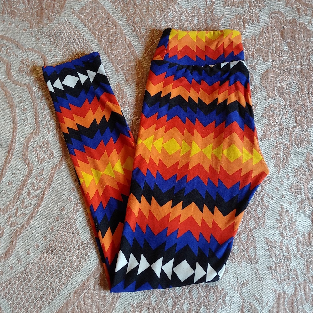 Lularoe bright Aztek color leggings